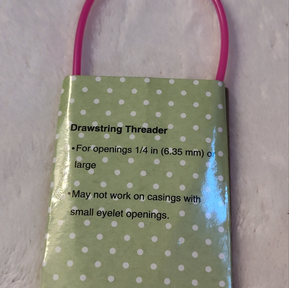 NWT! Drawstring Threader - Picture 4 of 7